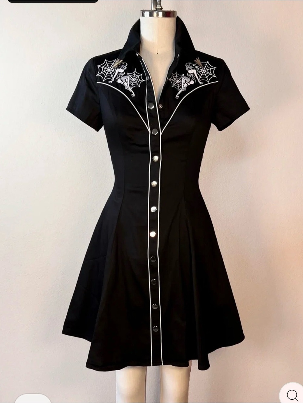Outlaw dress in Black Widow